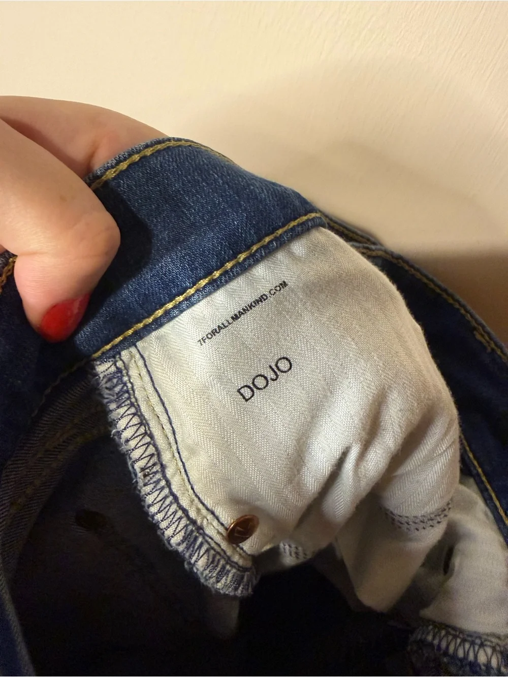 7 For All Mankind size 25